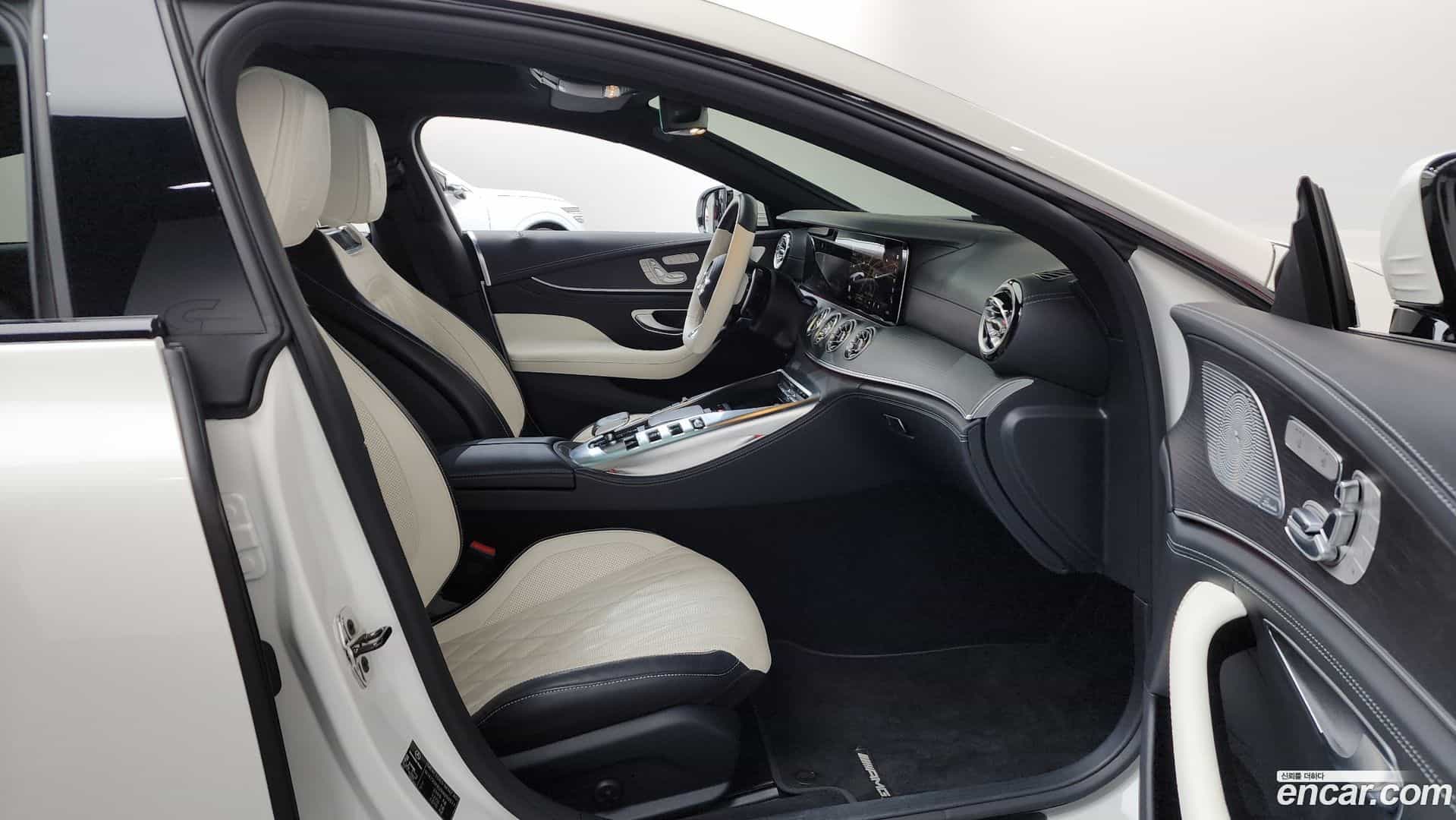 AMG GT Mercedes-Benz 2022.7-OPTION-015