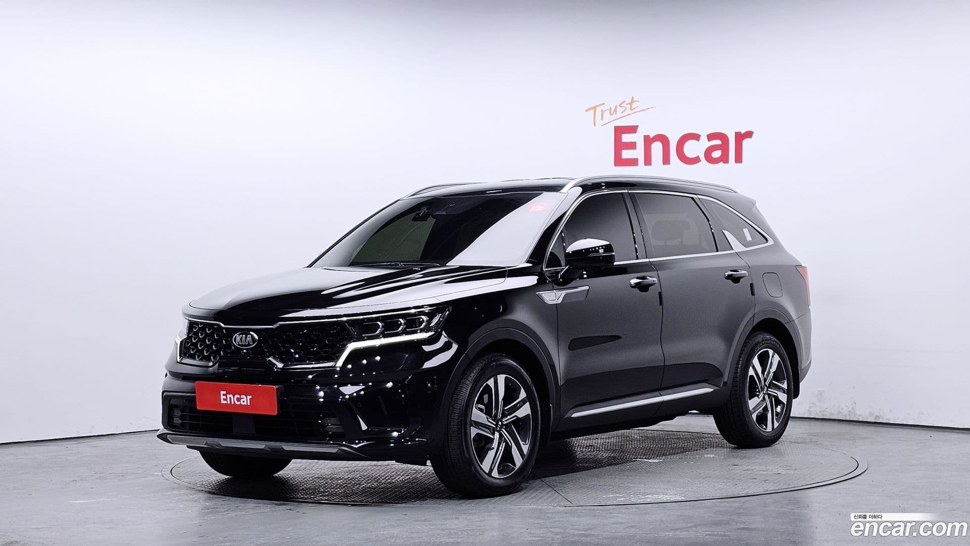 Main__Slider__Photo:Sorento Kia 2021.1-0