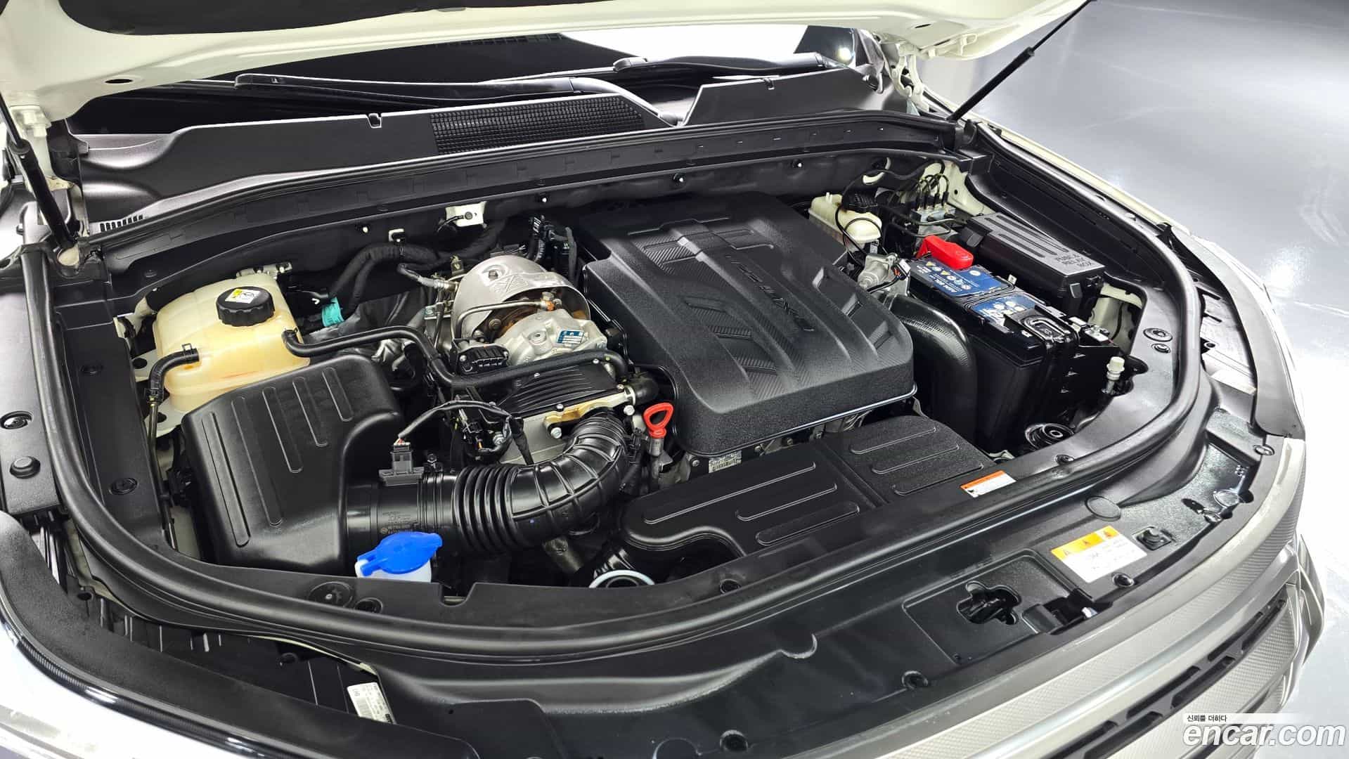 Rexton KG Mobility 2022.11-INNER-006