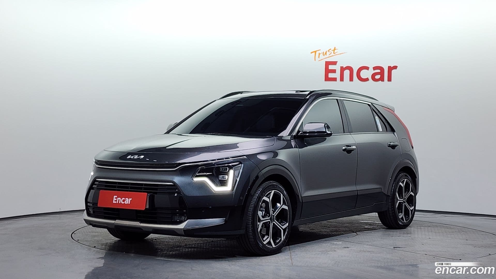 Main__Slider__Photo:Niro Kia 2024.8-0