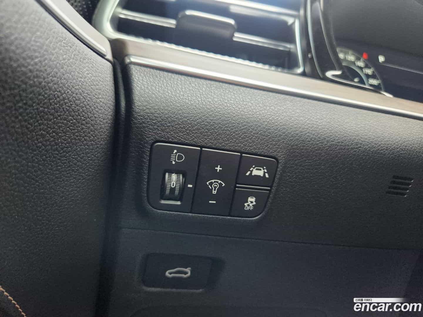 K5 Kia 2023.2-INNER-010