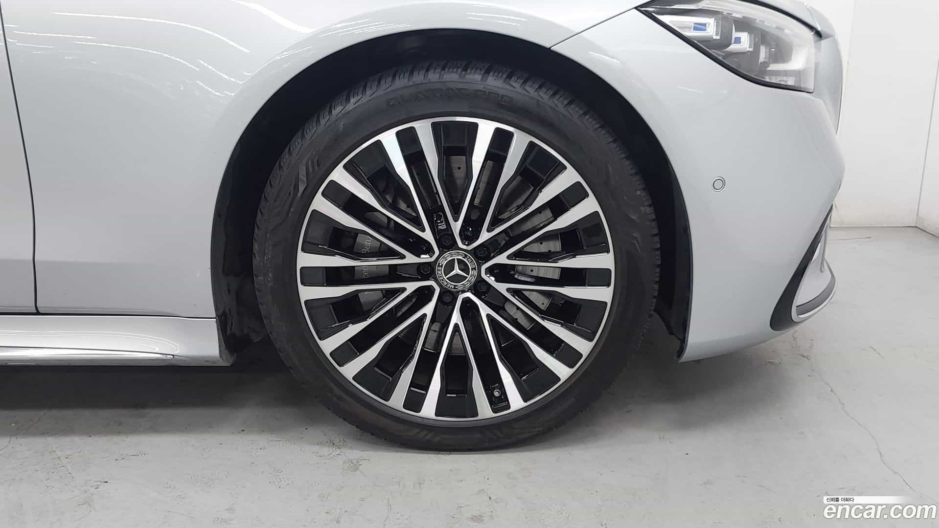 S-Class Mercedes-Benz 2022.1-OUTER-005