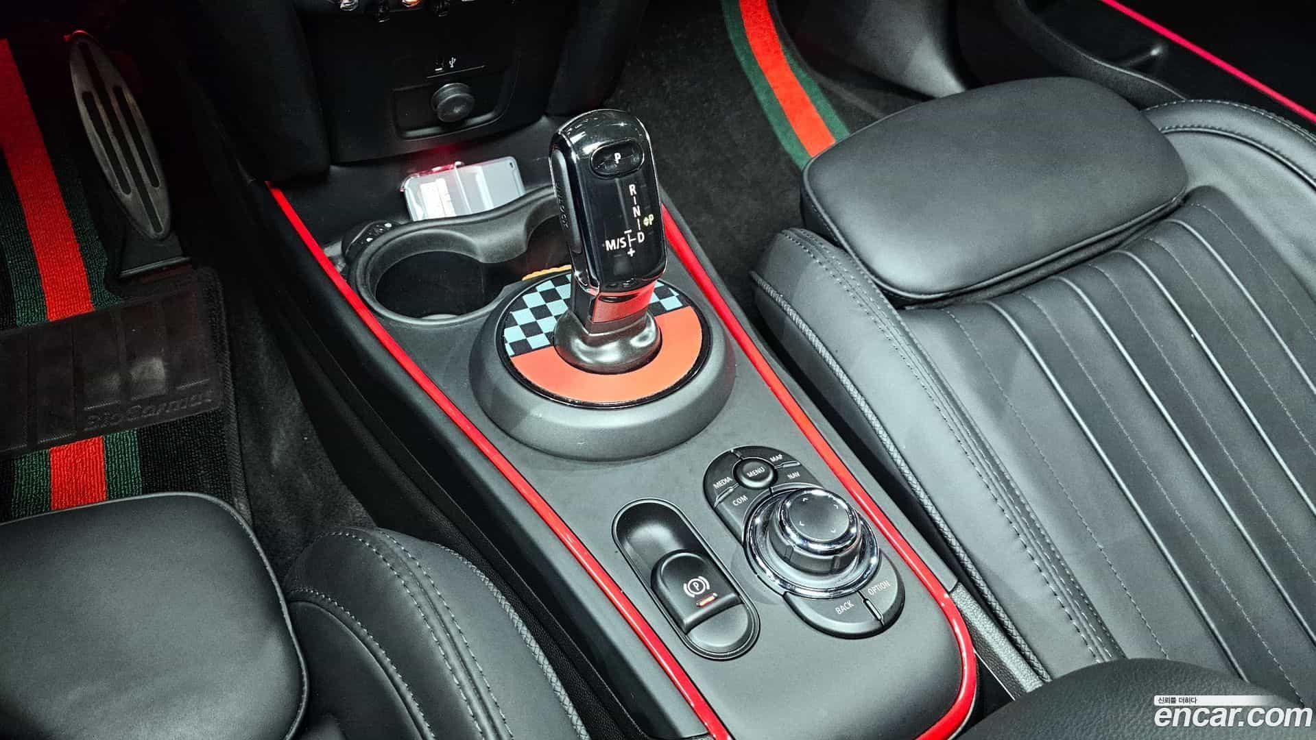 Countryman Mini 2023.6-INNER-009