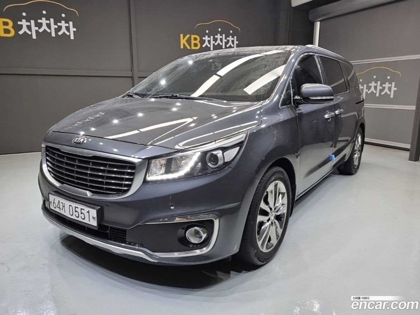 Main__Slider__Photo:Canival Kia 2016.7-0