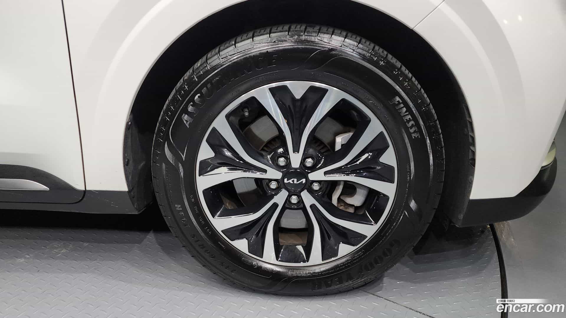 Canival Kia 2023.2-OUTER-005