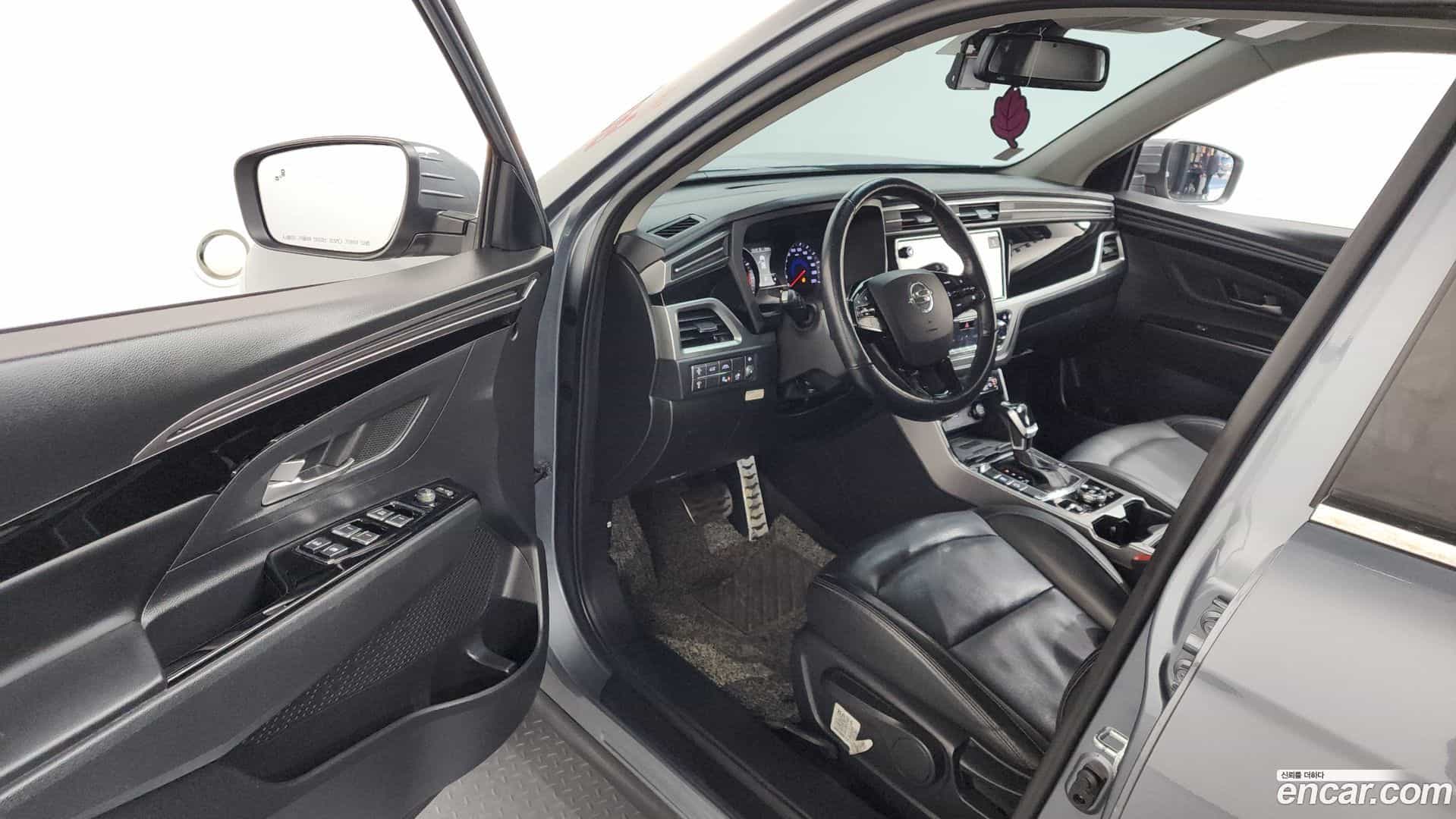 KORANDO KG Mobility 2021.7-INNER-010