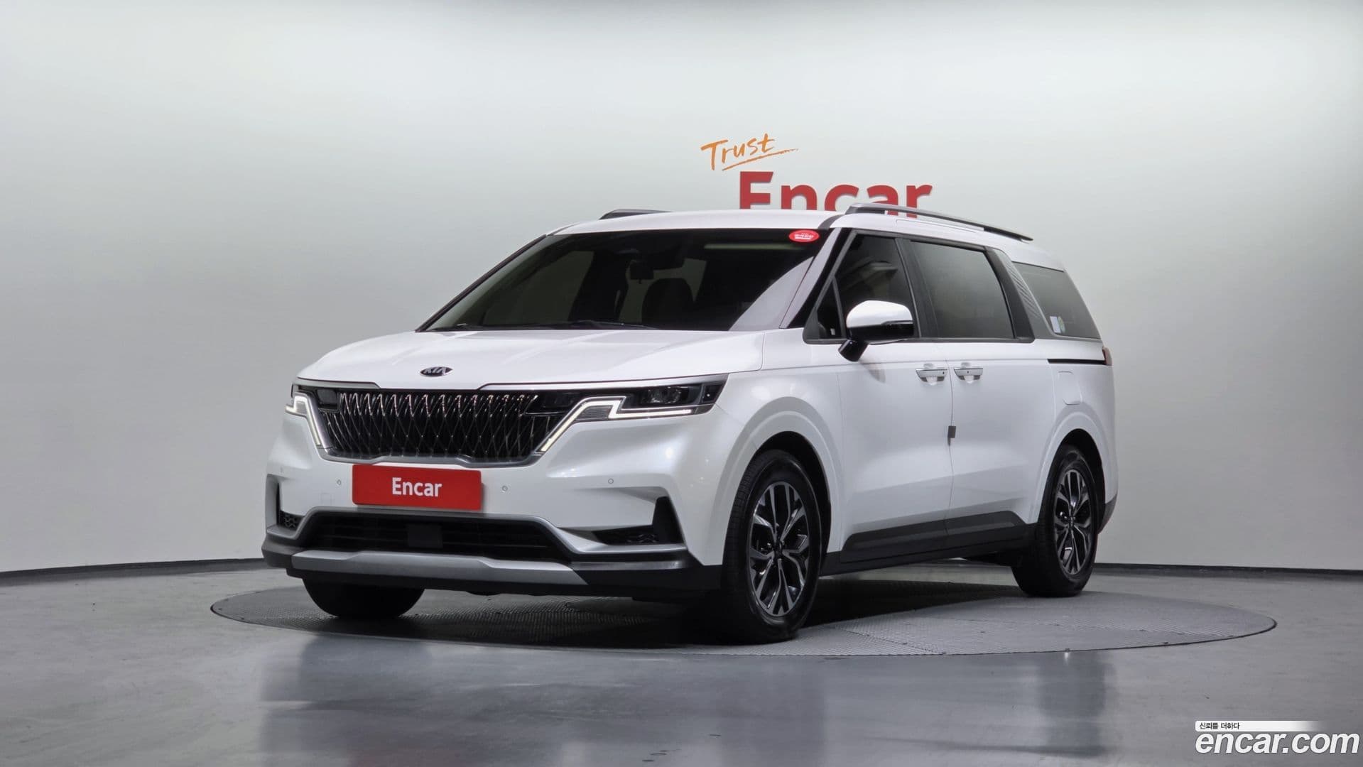 Main__Slider__Photo:Canival Kia 2021.2-0