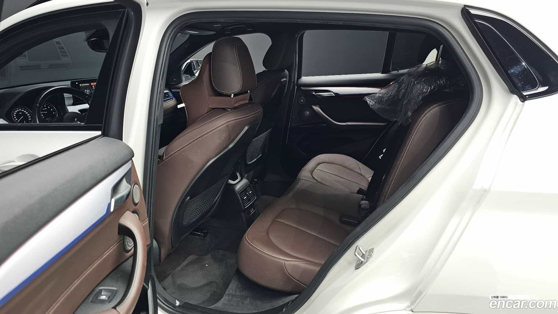X2 (F39) BMW 2023.10-OPTION-015
