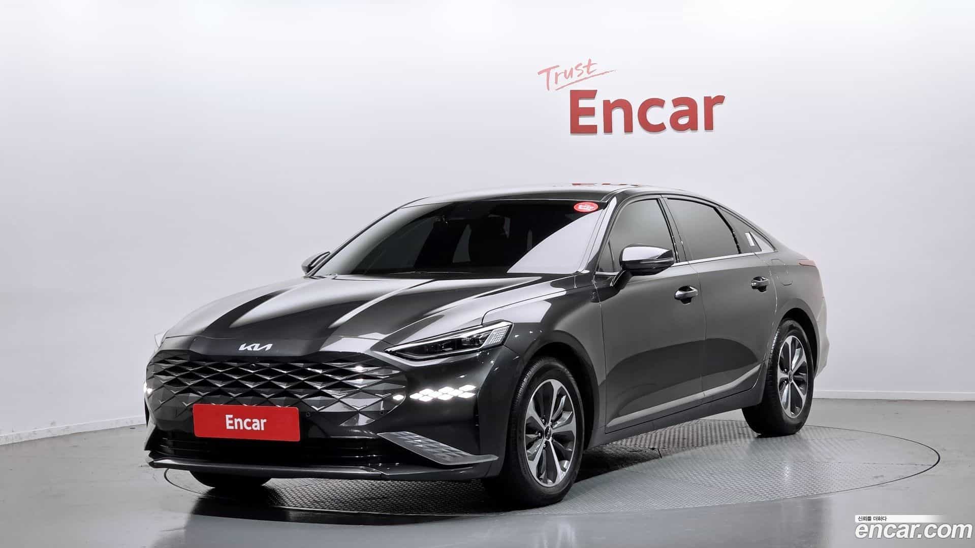 K8 Kia 2021.11-OUTER-001
