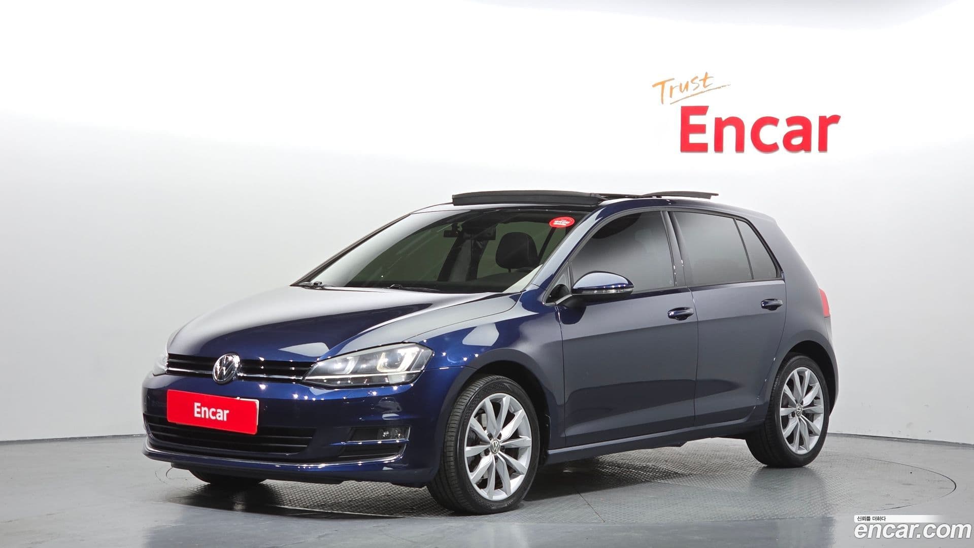 Main__Slider__Photo:Golf Volkswagen 2014.10-0