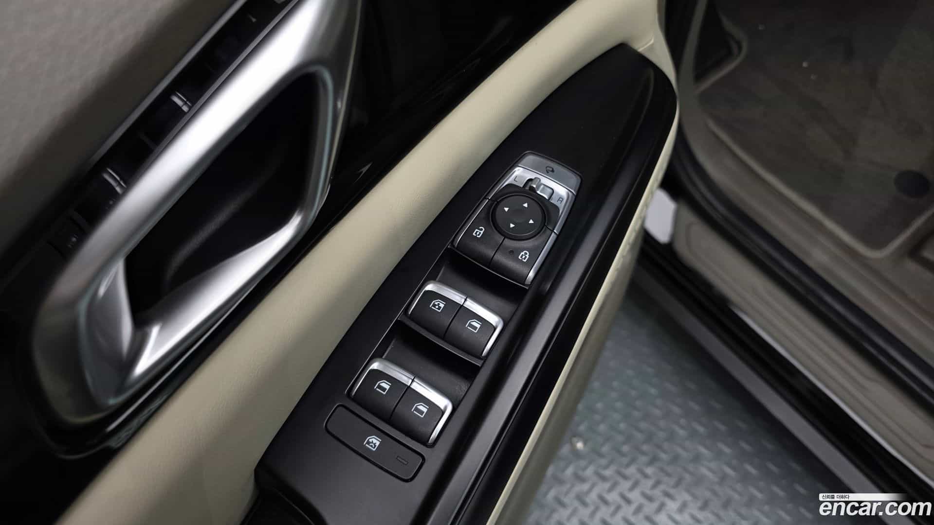 Canival Kia 2020.10-OPTION-021