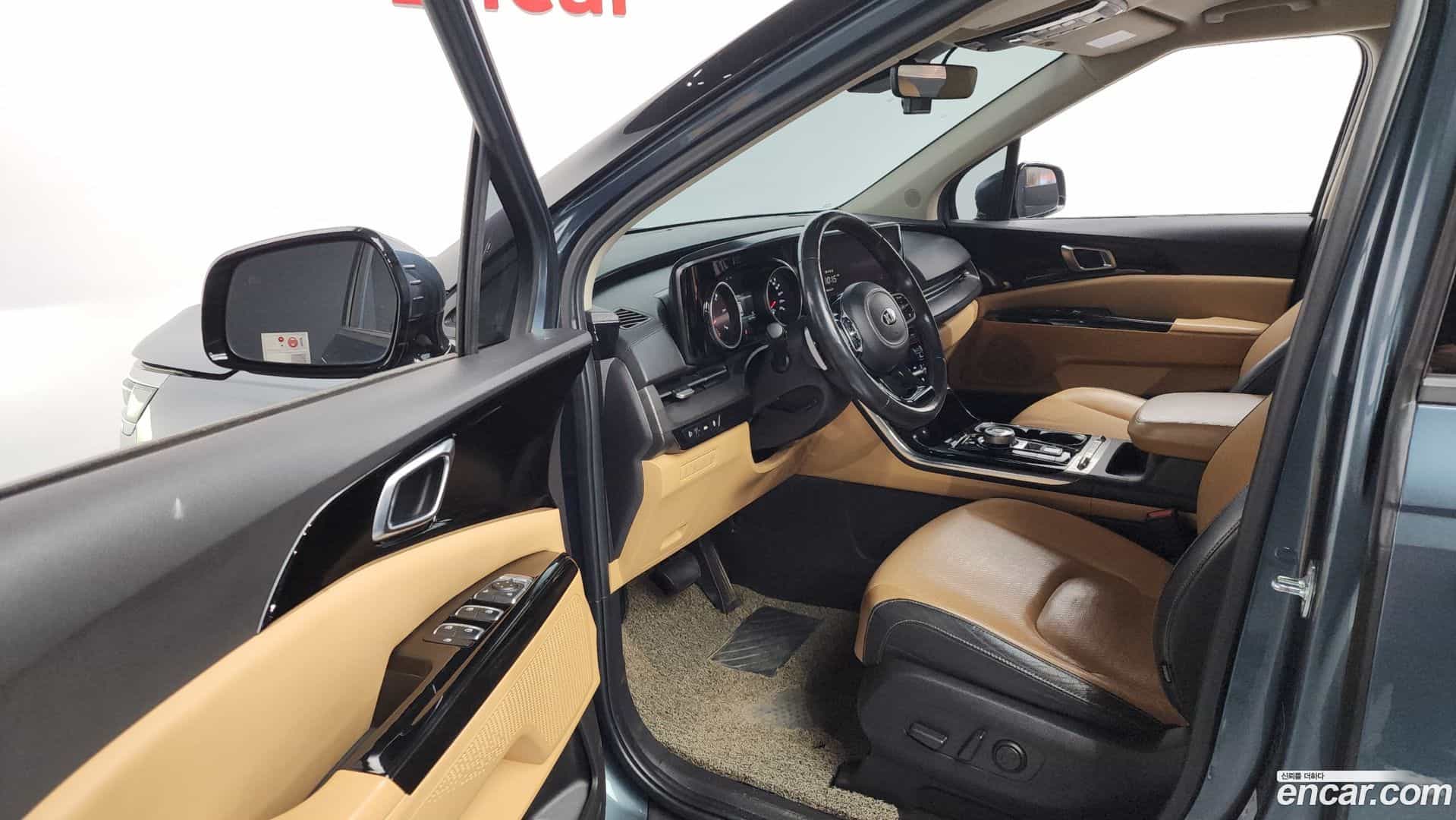 Canival Kia 2021.1-INNER-010