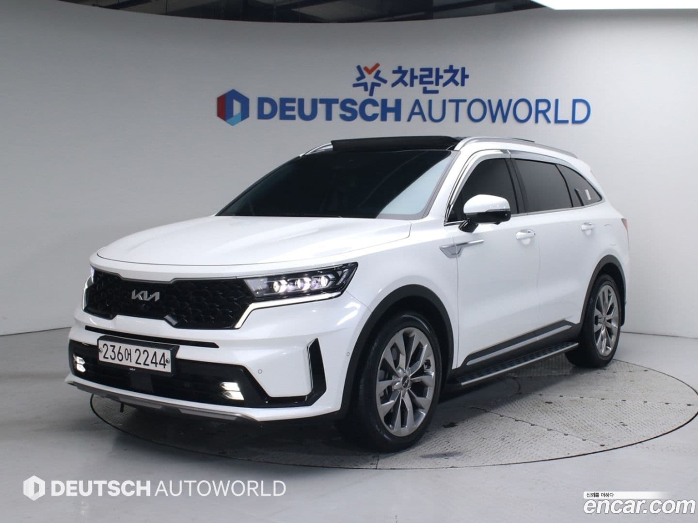 Main__Slider__Photo:Sorento Kia 2022.11-0