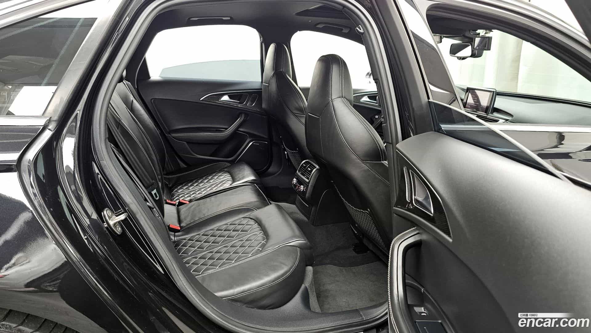 S6 Audi 2012.10-OPTION-016