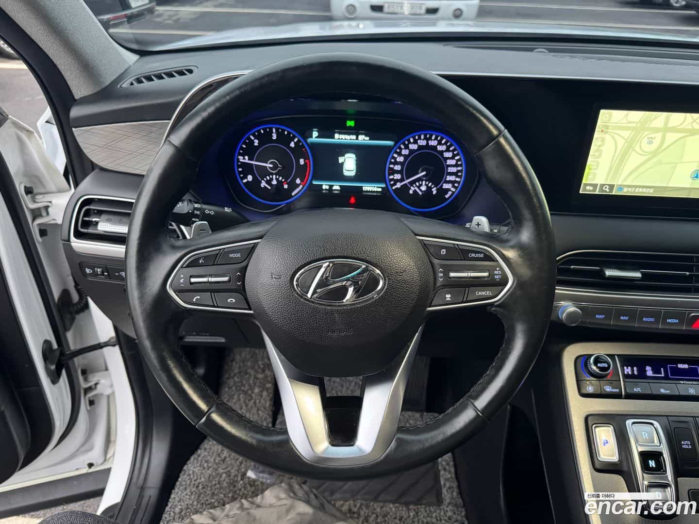 Palisade Hyundai 2020.0-INNER-009