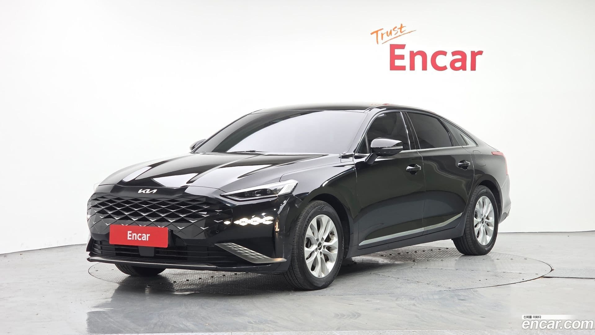 Main__Slider__Photo:K8 Kia 2021.4-0