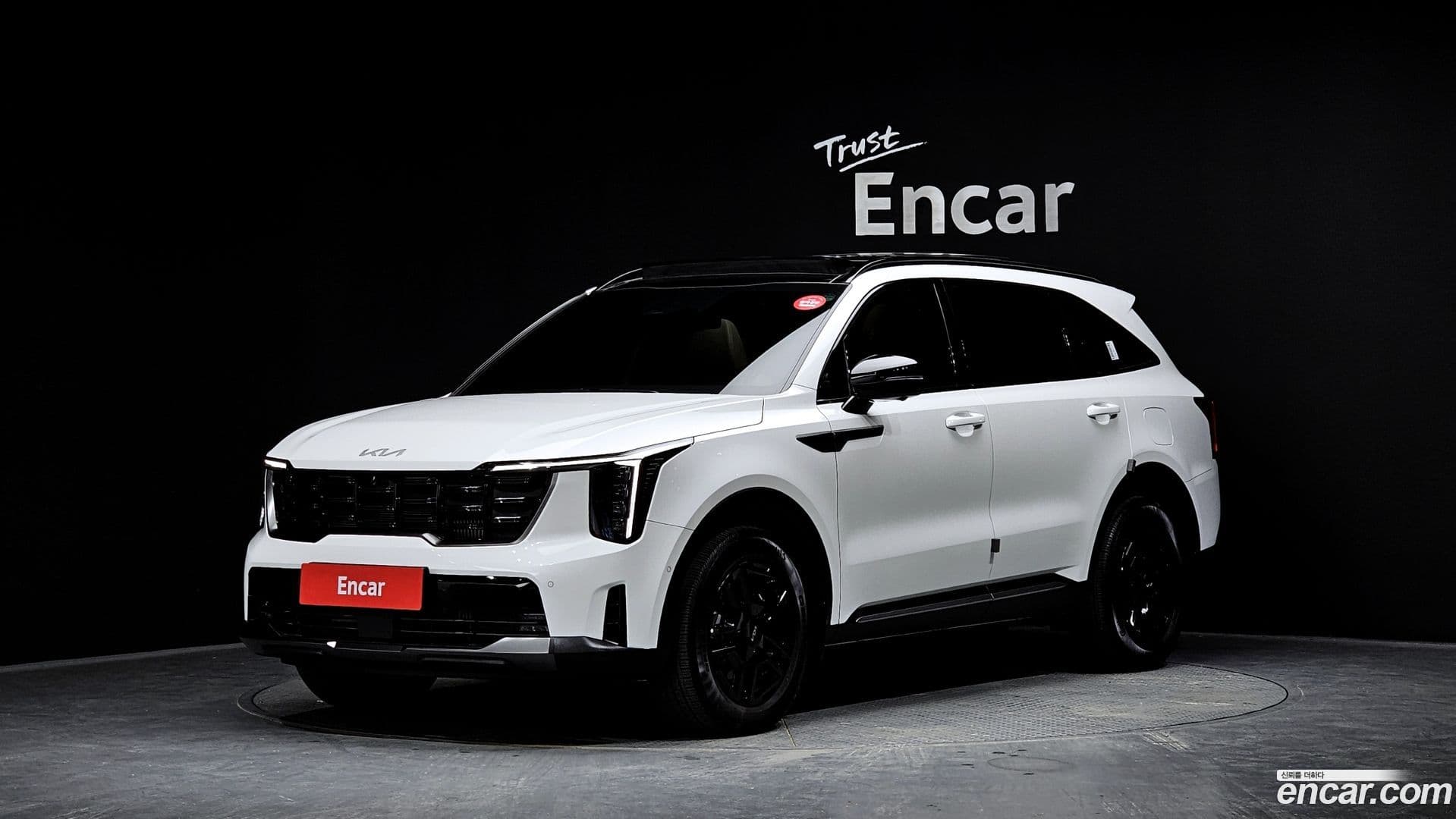 Main__Slider__Photo:Sorento Kia 2023.11-0