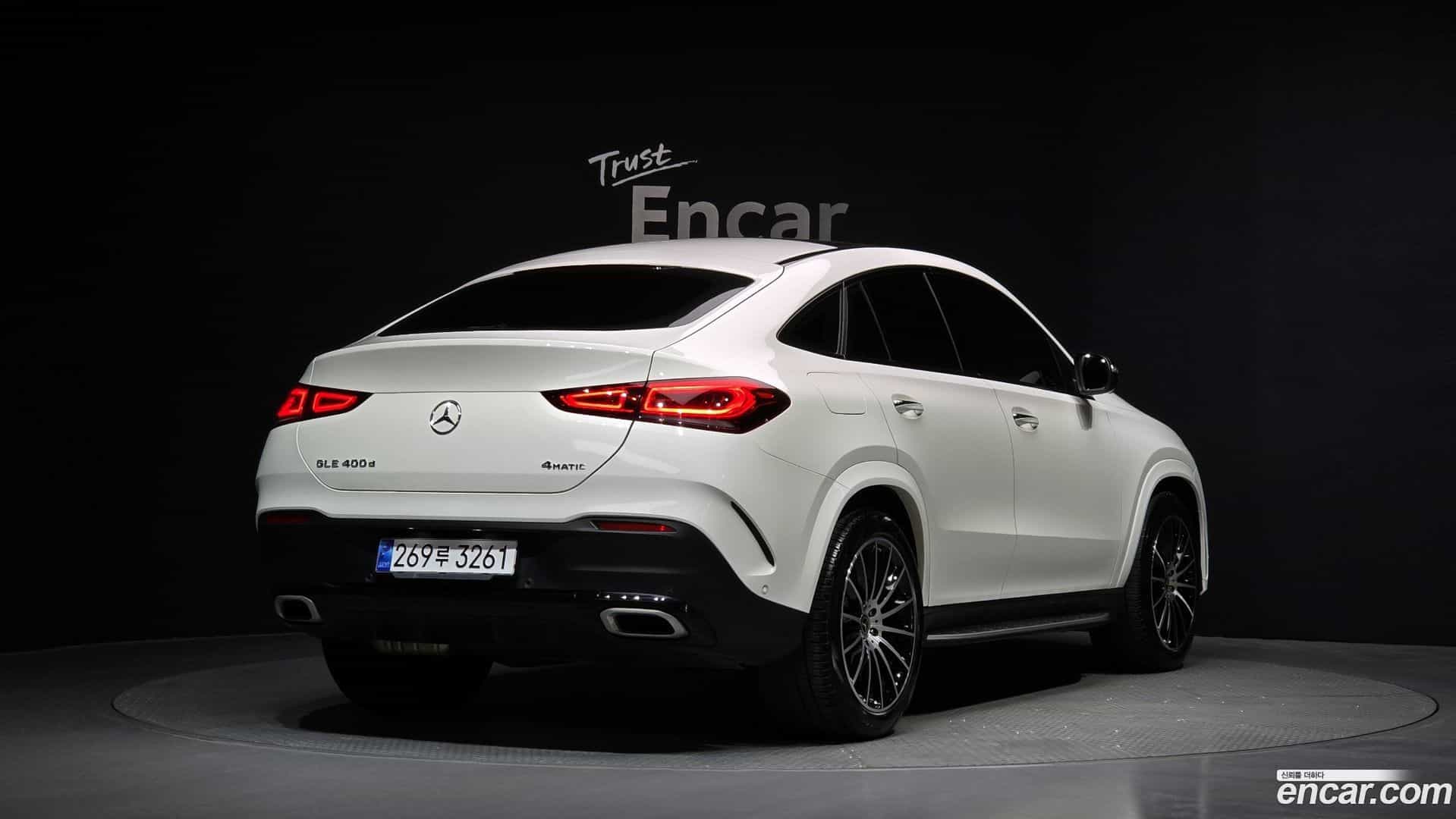 GLE-Class Mercedes-Benz 2022.2-OUTER-002