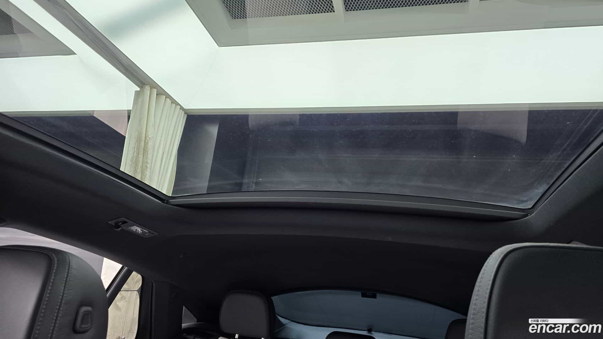 GLE-Class Mercedes-Benz 2022.2-OPTION-022