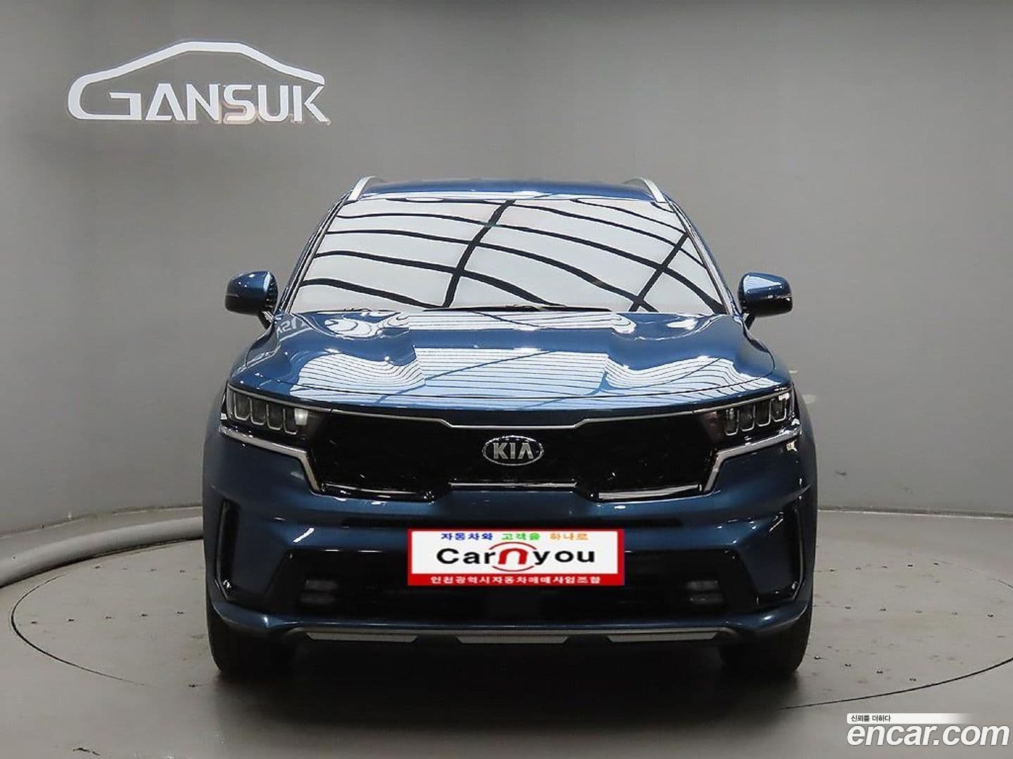 Main__Slider__Photo:Sorento Kia 2021.1-0