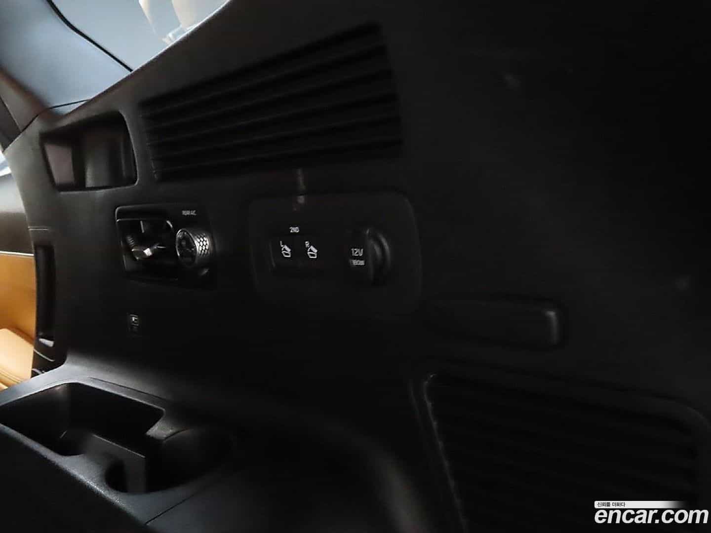 Sorento Kia 2021.1-INNER-009