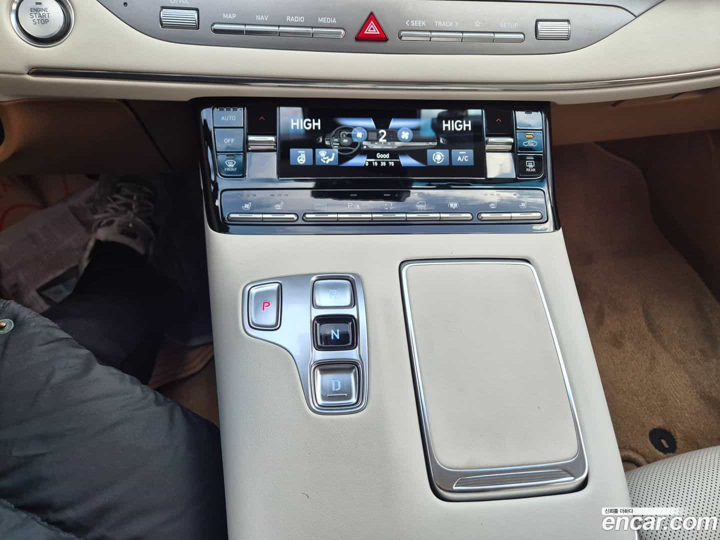 Grandeur Hyundai 2021.11-OPTION-015