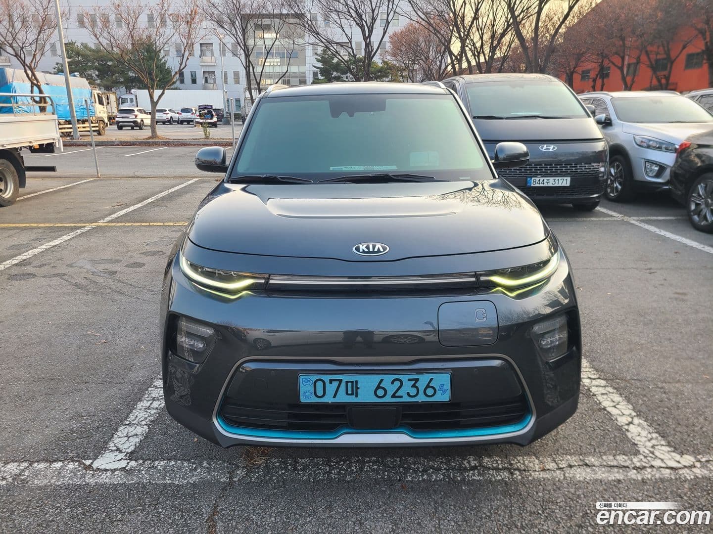 Main__Slider__Photo:Soul Kia 2019.6-0