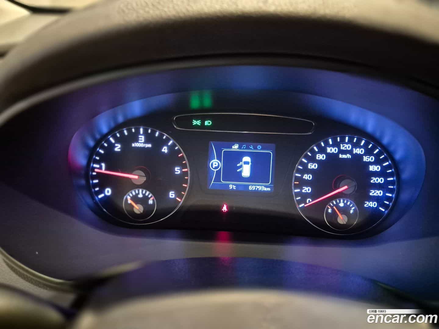 Sorento Kia 2015.1-INNER-008