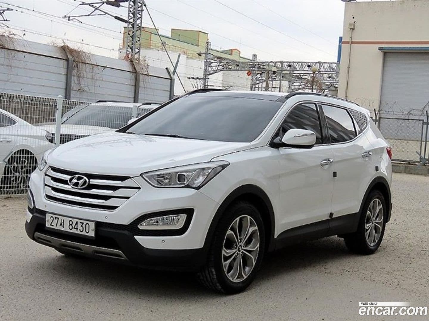 Main__Slider__Photo:Santafe Hyundai 2013.0-0