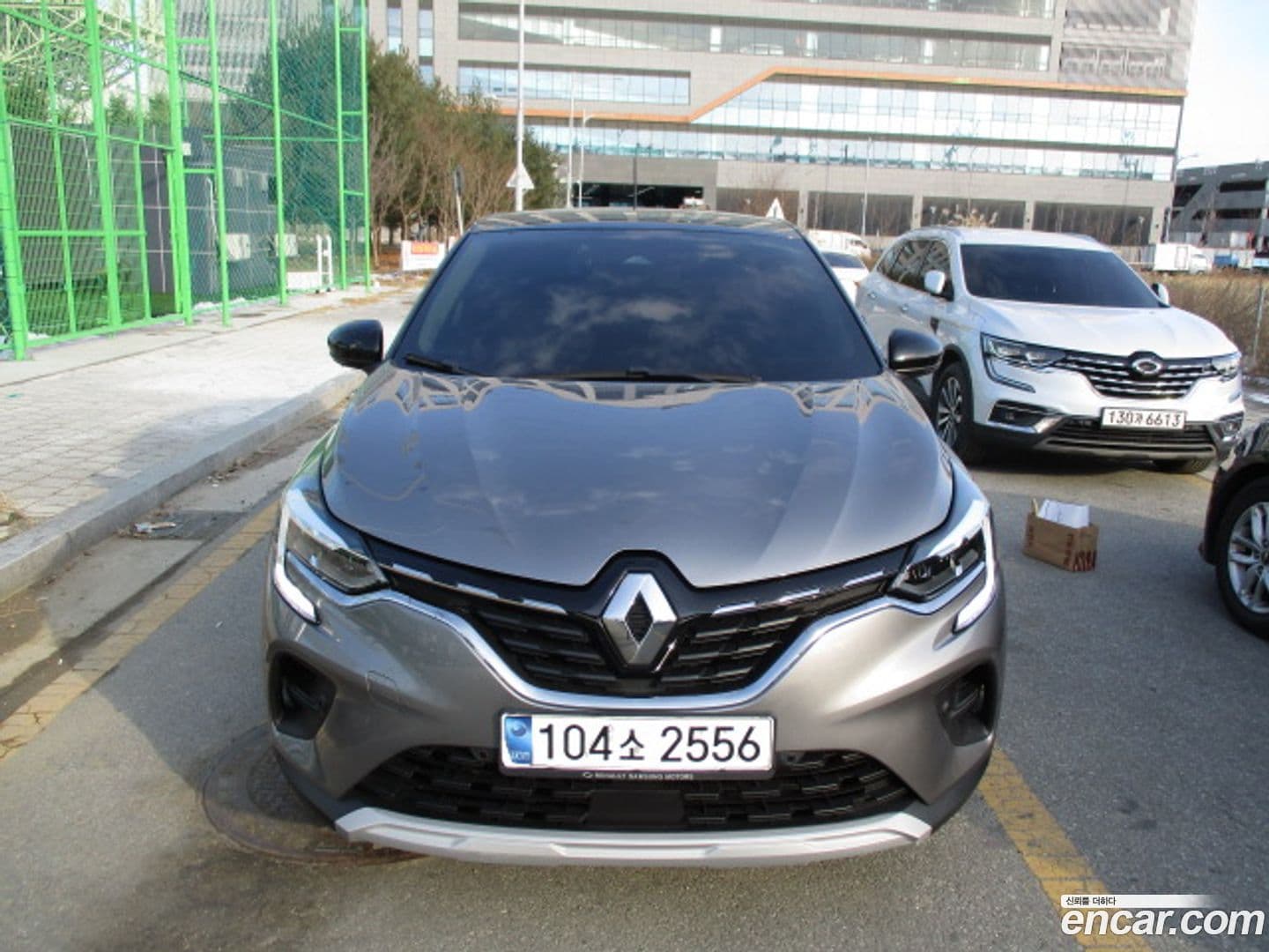 Main__Slider__Photo:Captur Renault Korea 2020.11-0