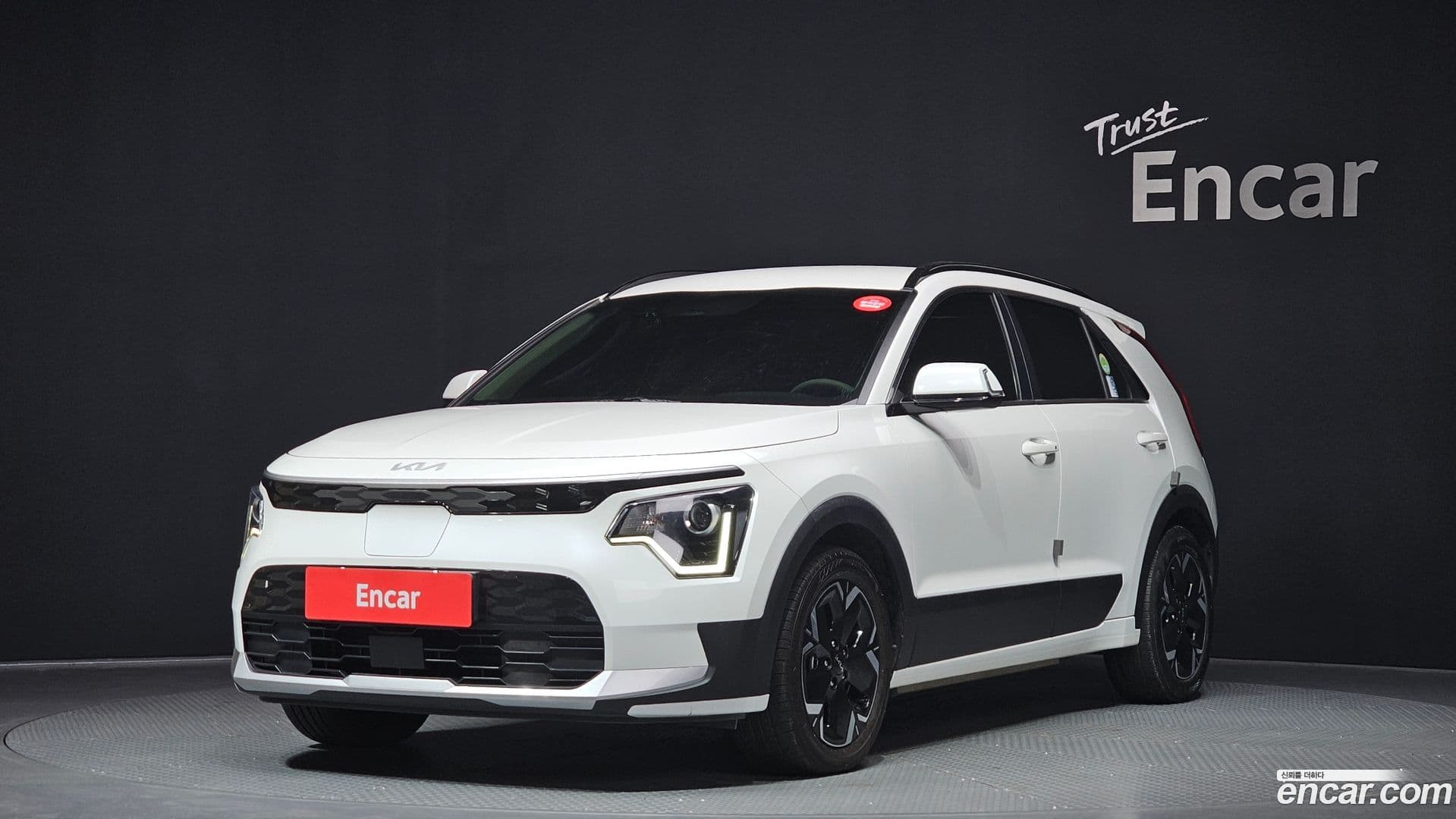 Main__Slider__Photo:Niro Kia 2022.6-0