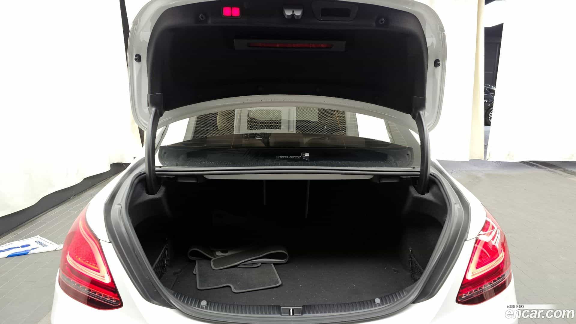 C-Class Mercedes-Benz 2021.5-OPTION-024