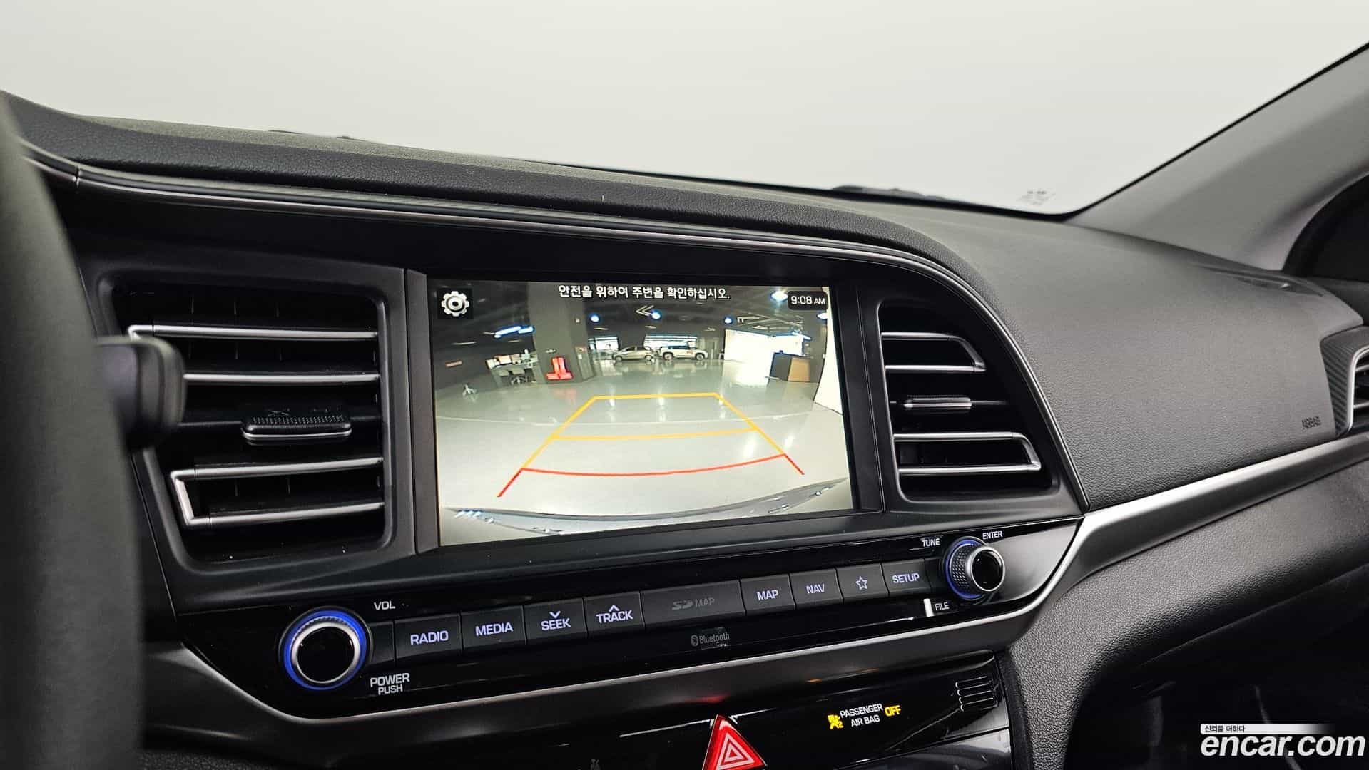 AVANTE Hyundai 2019.11-OPTION-023