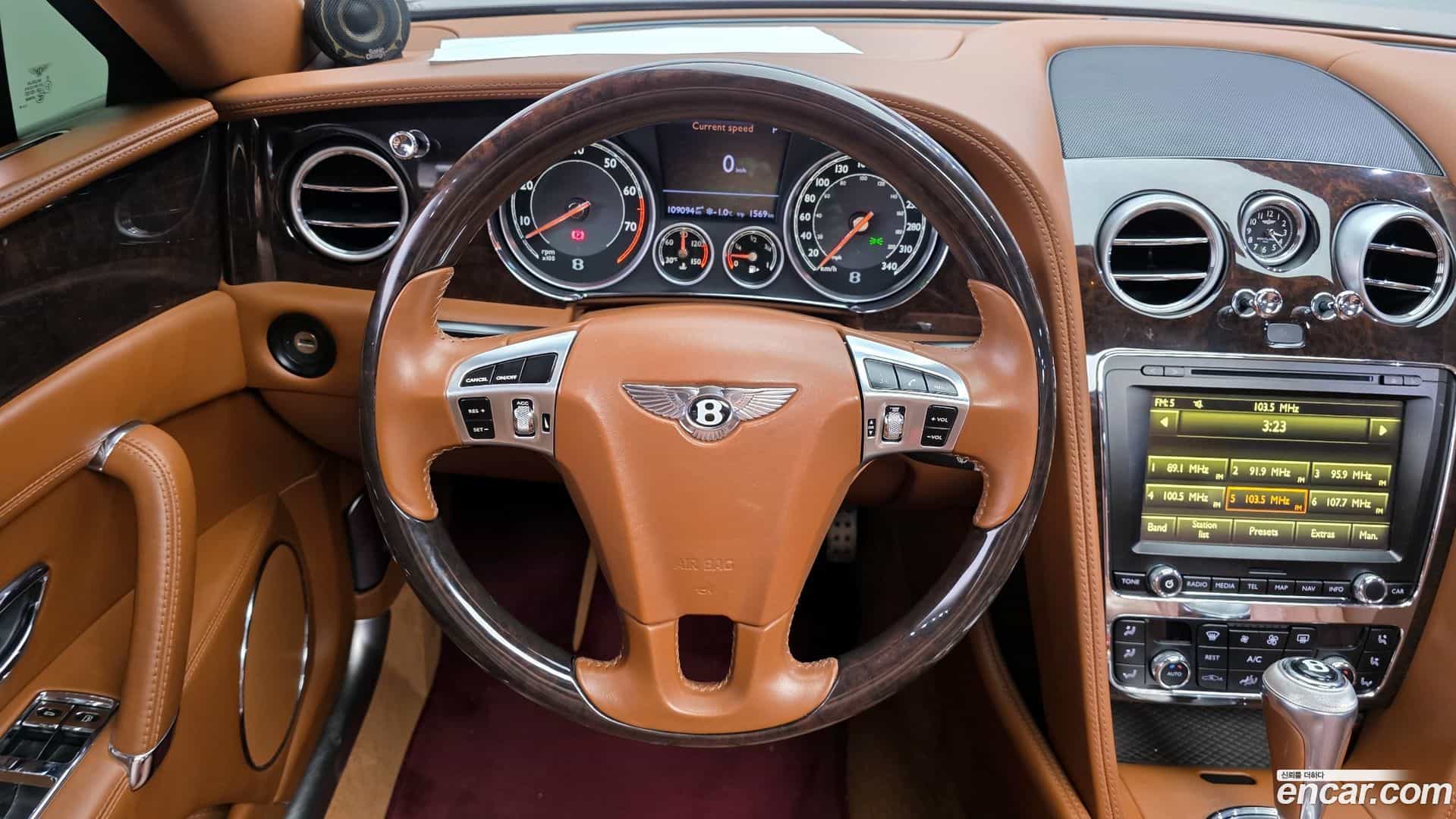 Flying Spur Bentley 2014.8-OPTION-017