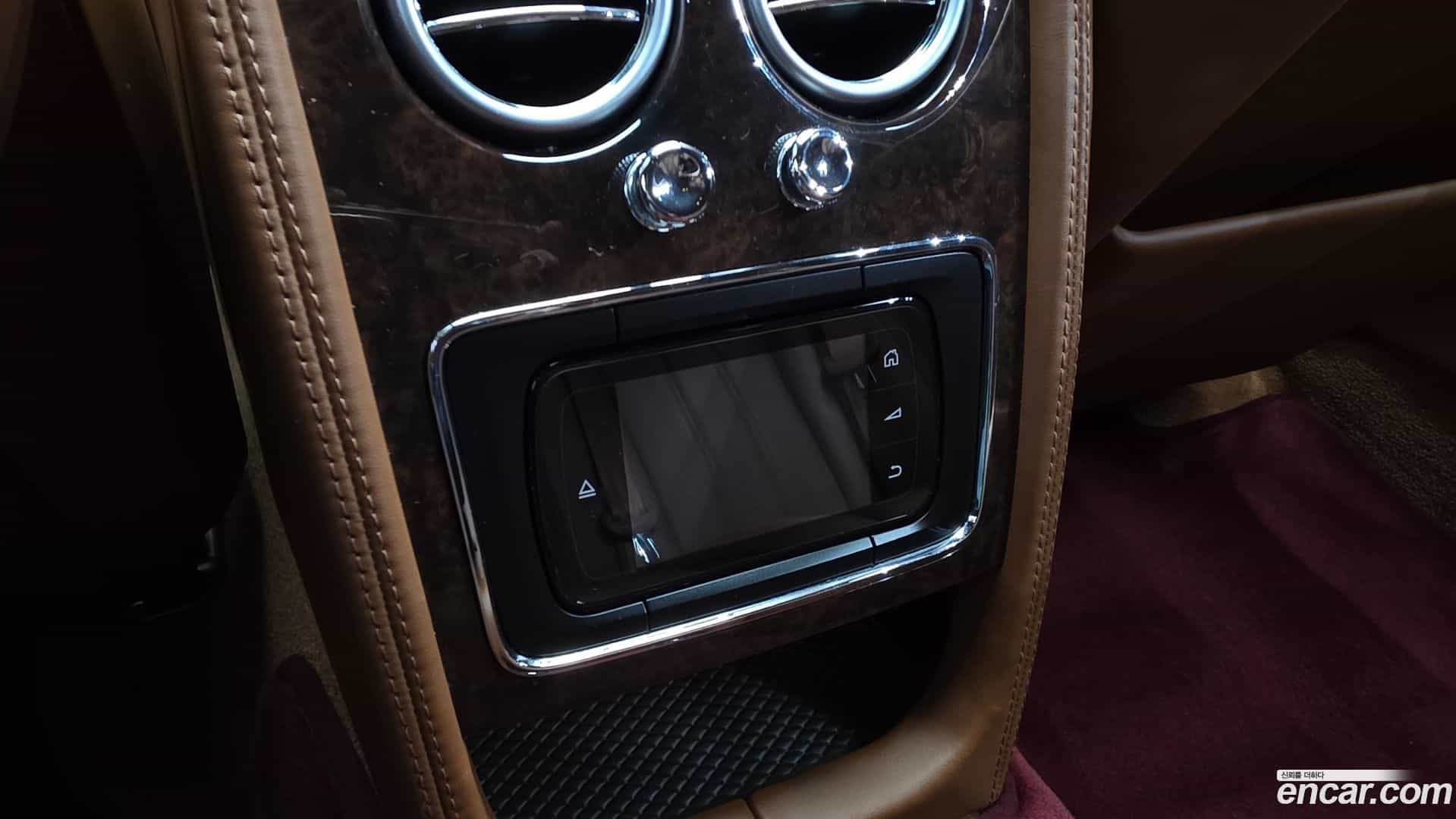 Flying Spur Bentley 2014.8-OPTION-021