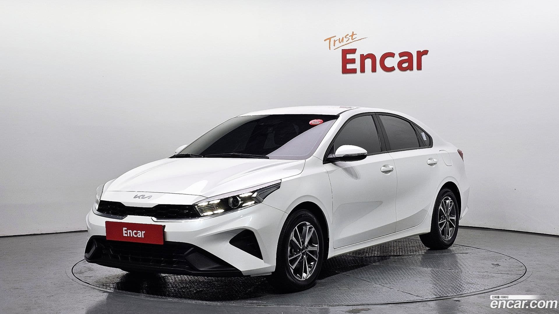 Main__Slider__Photo:K3 Kia 2021.9-0