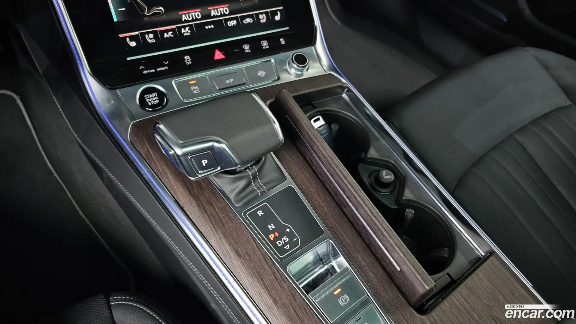 A7 Audi 2022.1-INNER-009