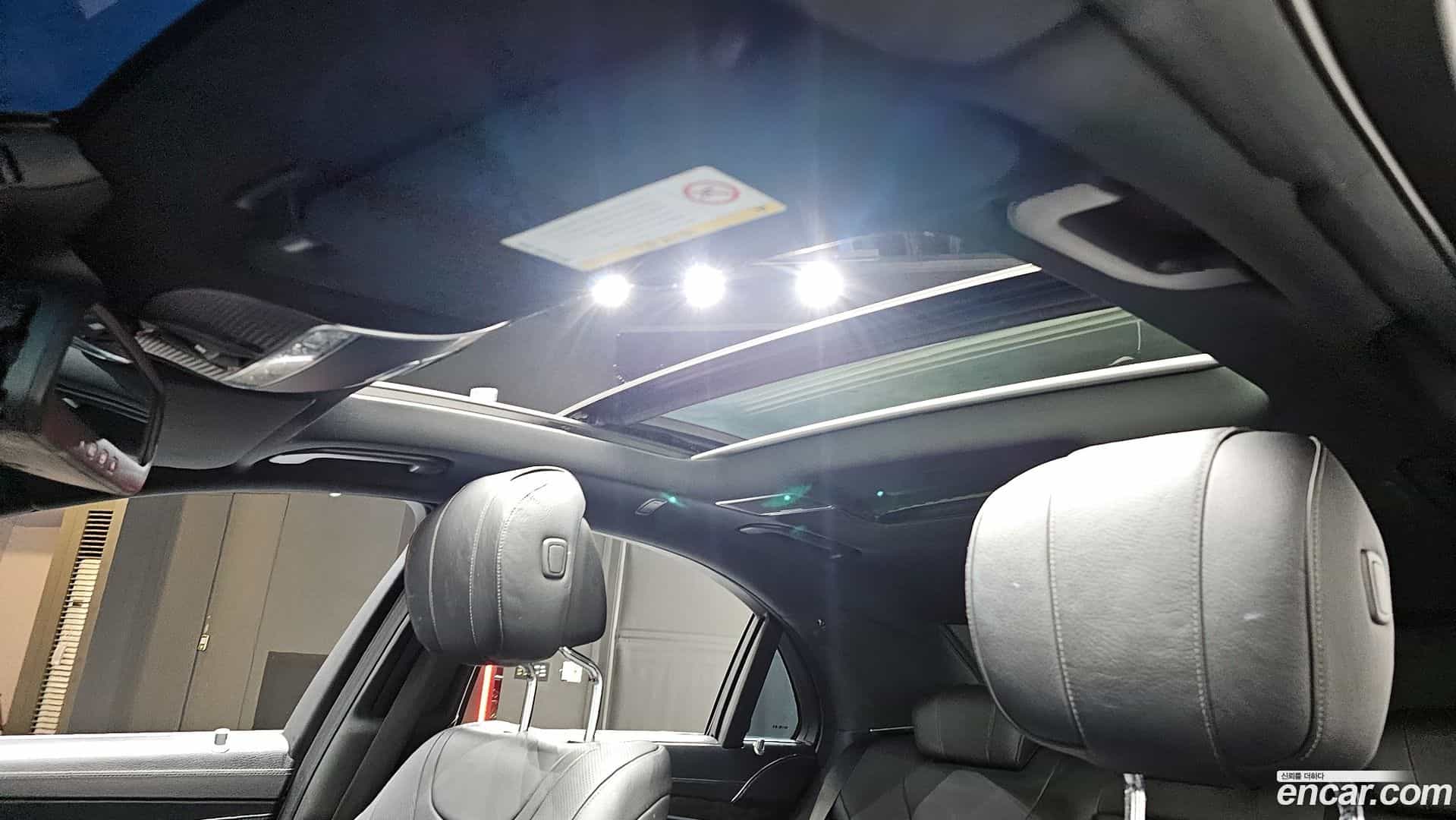S-Class Mercedes-Benz 2015.10-OPTION-023
