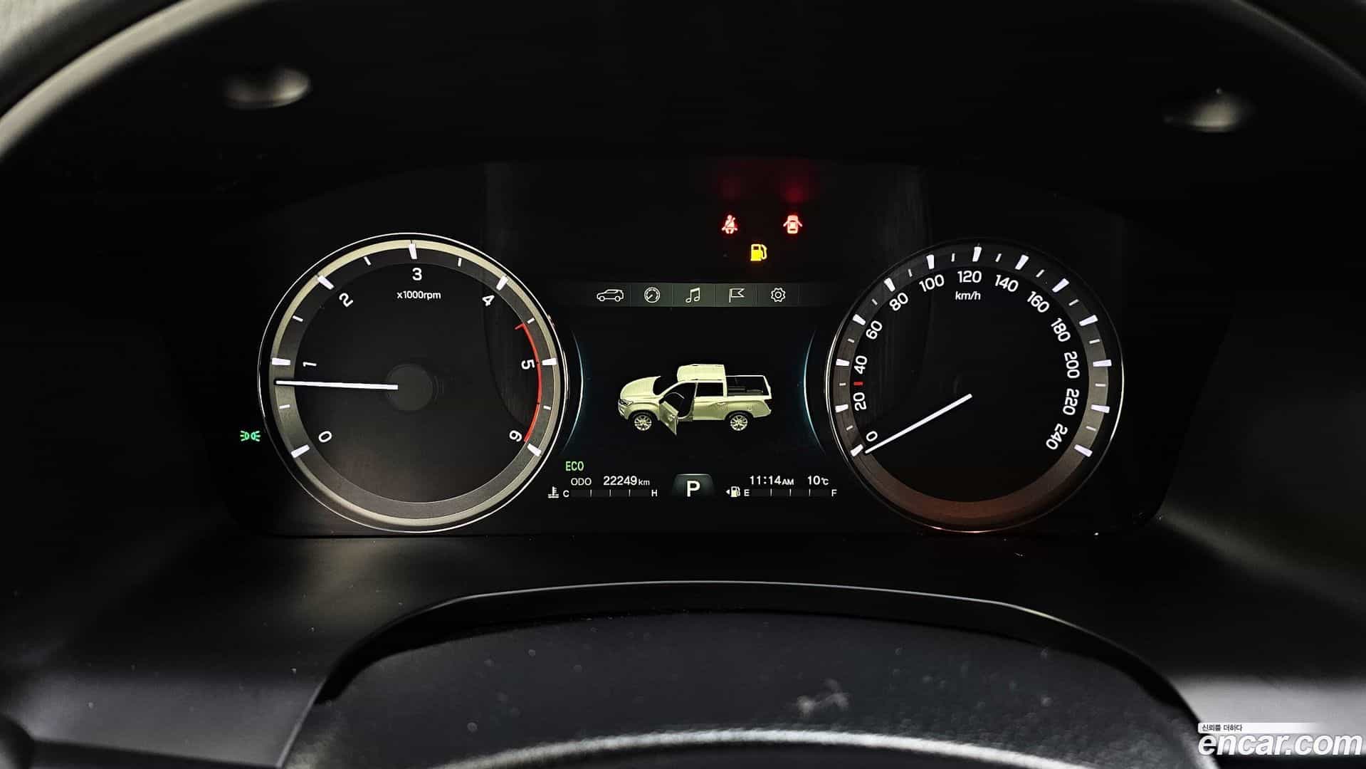 Rexton KG Mobility 2021.9-INNER-008