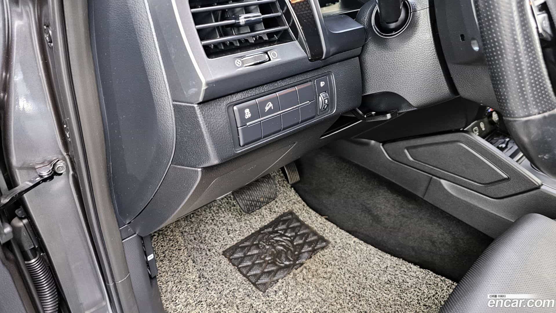 Rexton KG Mobility 2021.9-OPTION-020