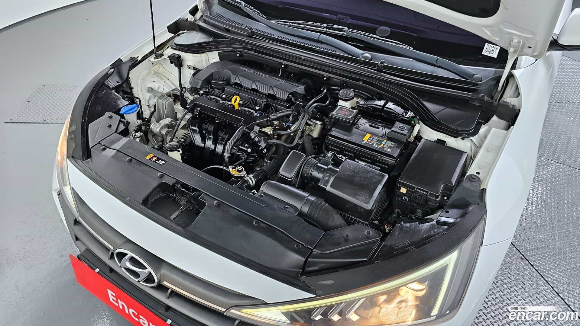 AVANTE Hyundai 2019.2-INNER-006