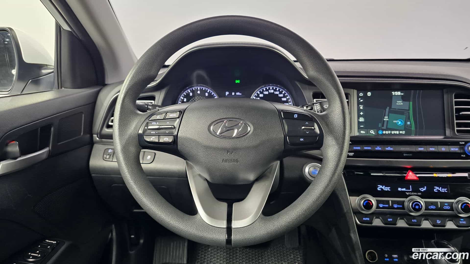 AVANTE Hyundai 2019.2-OPTION-021