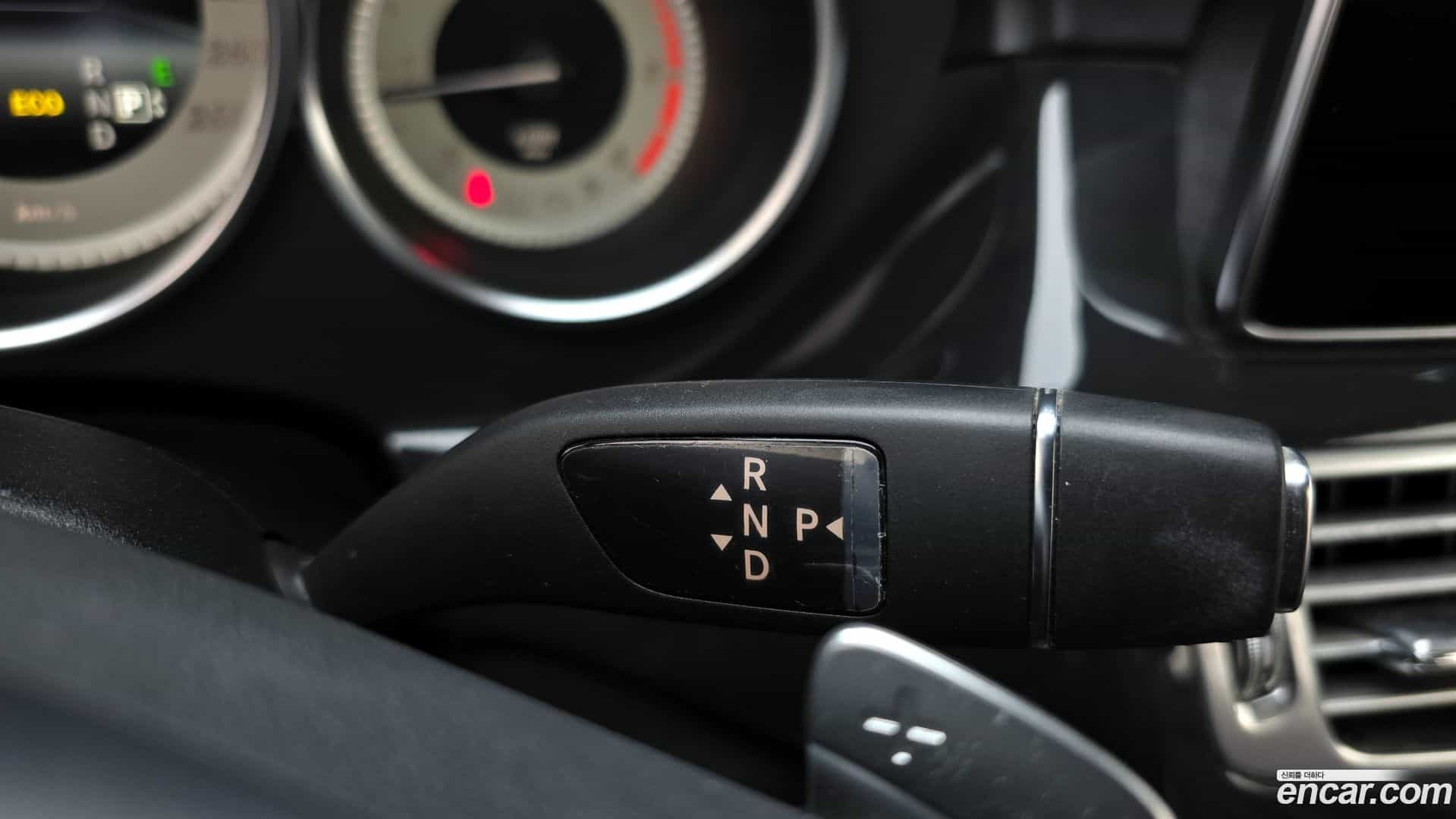CLS-Class Mercedes-Benz 2016.0-INNER-009