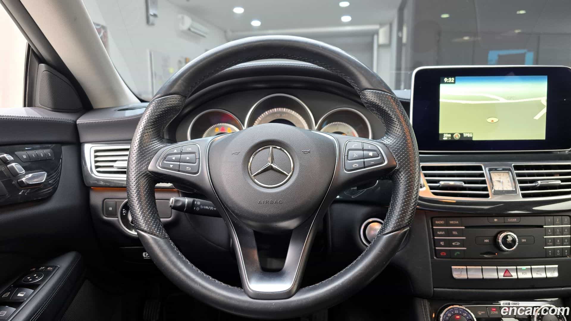 CLS-Class Mercedes-Benz 2016.0-OPTION-018