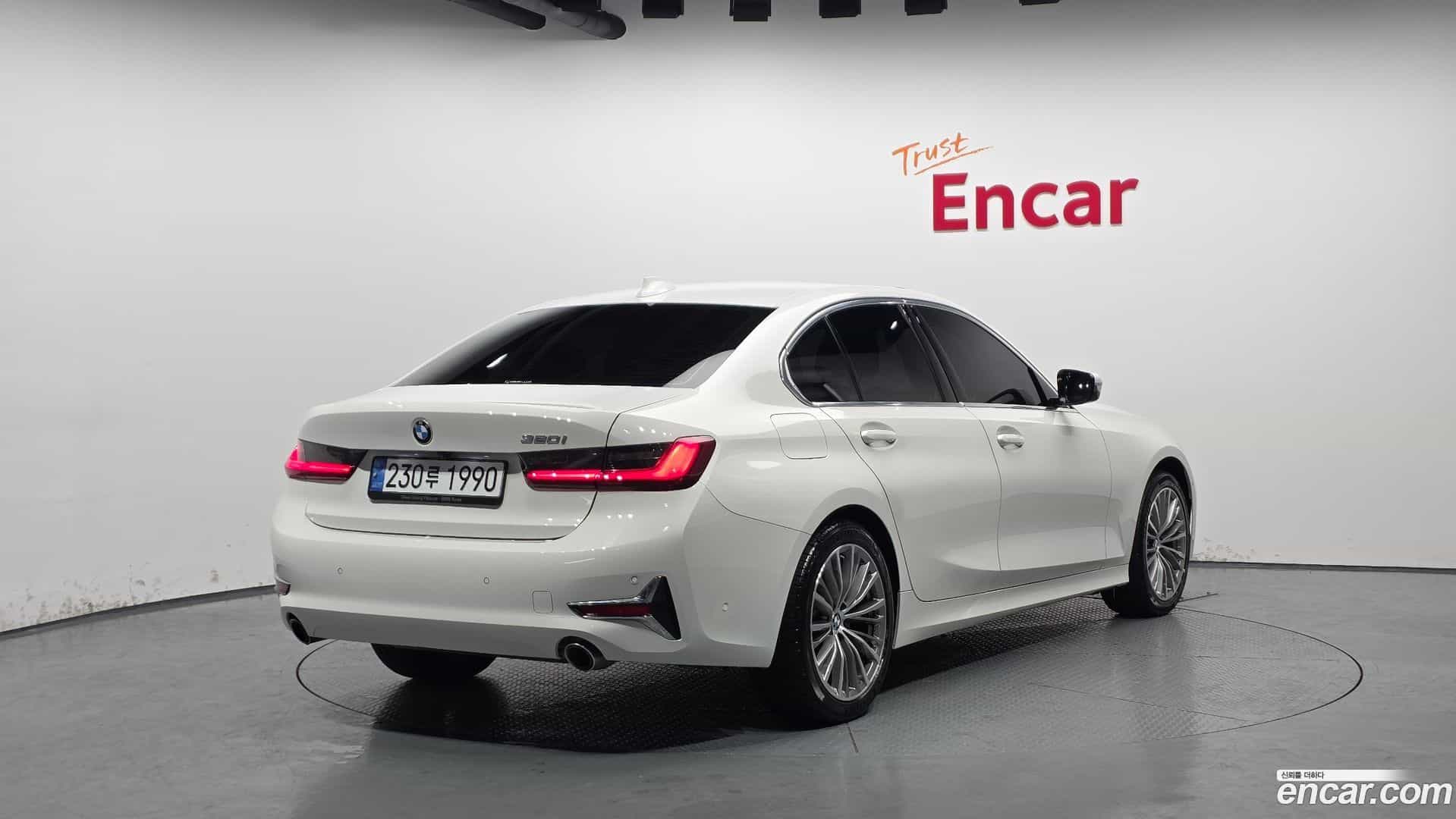 3-Series BMW 2022.7-OUTER-002