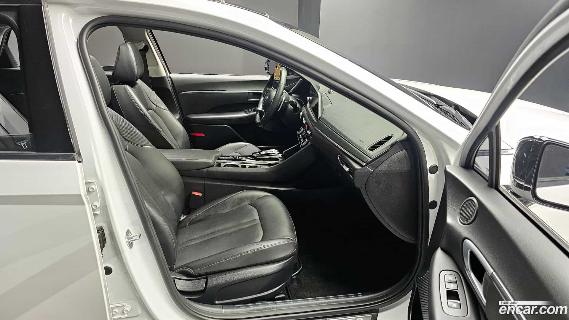 Sonata Hyundai 2019.7-OPTION-015