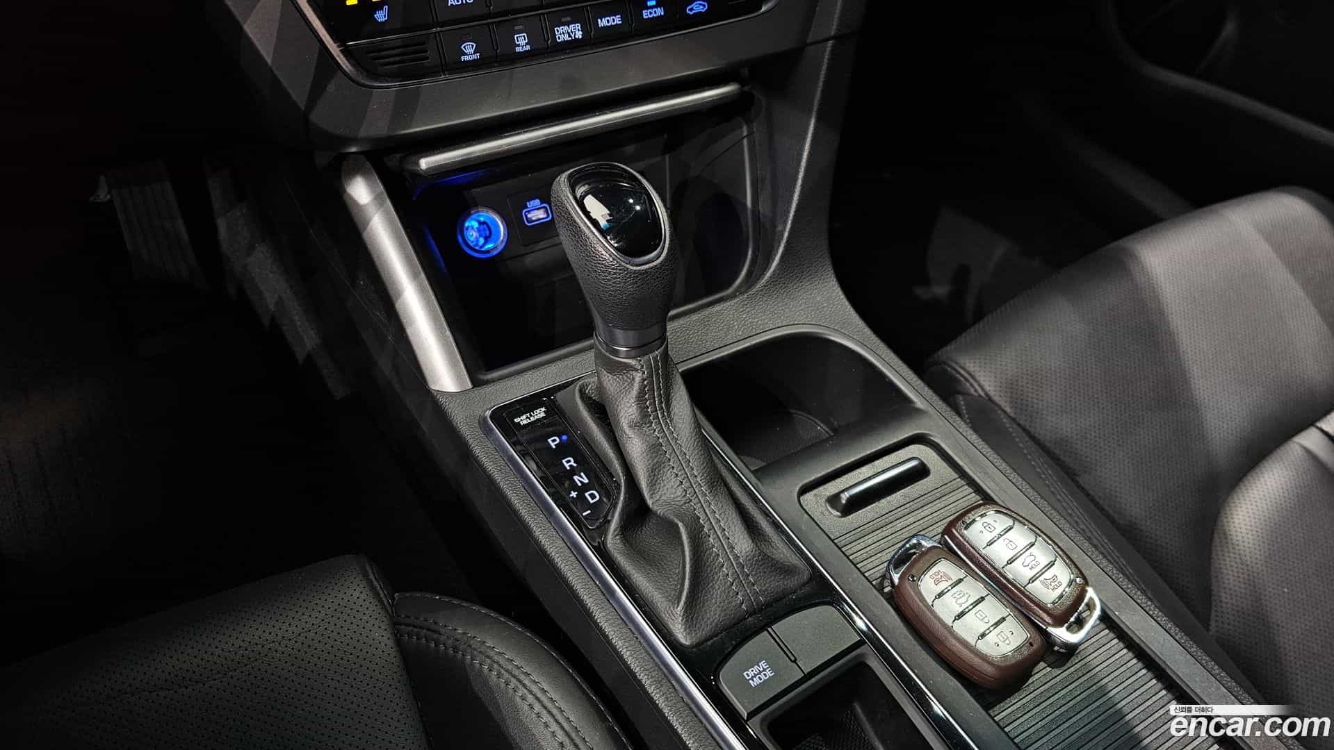 Sonata Hyundai 2015.10-INNER-009