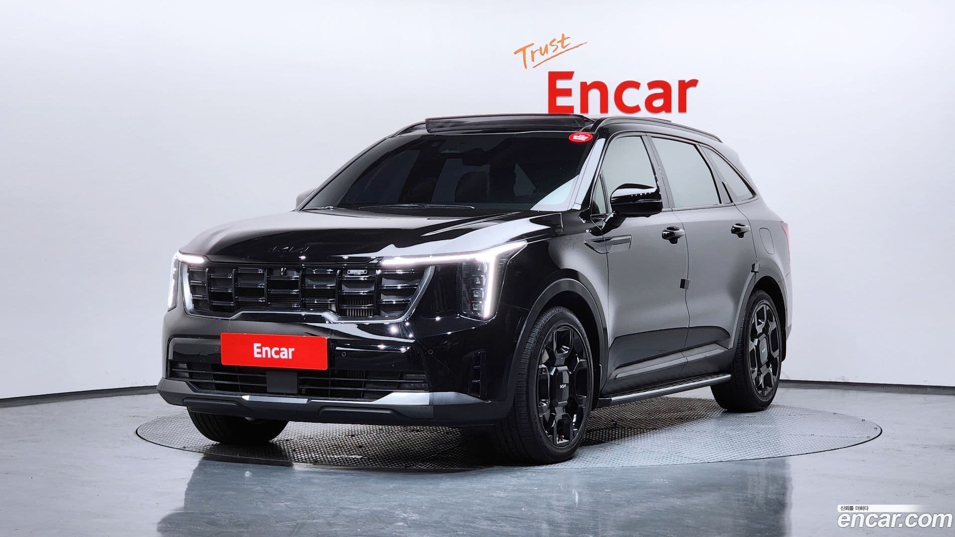 Main__Slider__Photo:Sorento Kia 2024.1-0