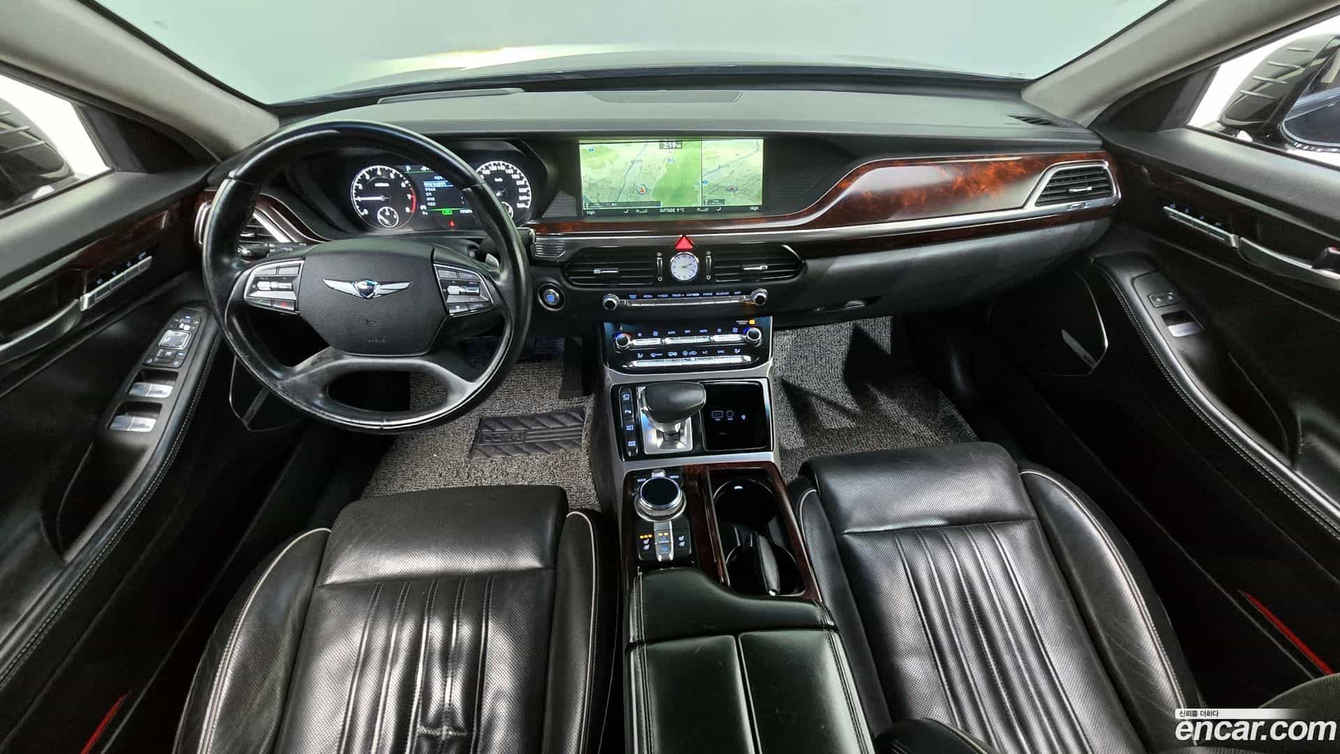 EQ900 Genesis 2017.2-INNER-007