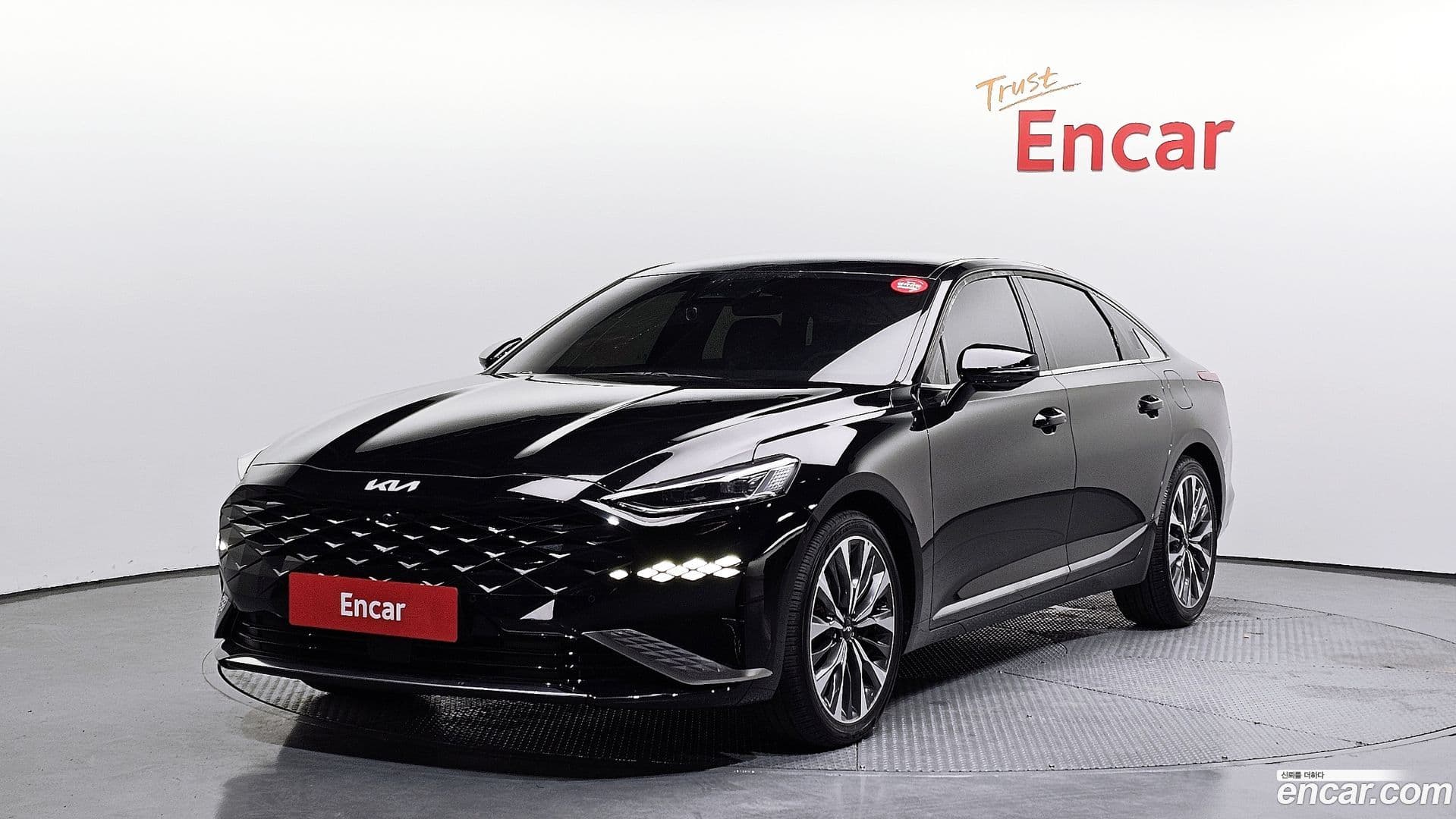 Main__Slider__Photo:K8 Kia 2021.11-0